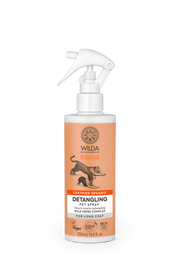Wilda detangling pet spray bottle on a white background